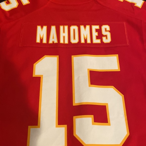 Patrick Mahomes jersey - Picture 7 of 7